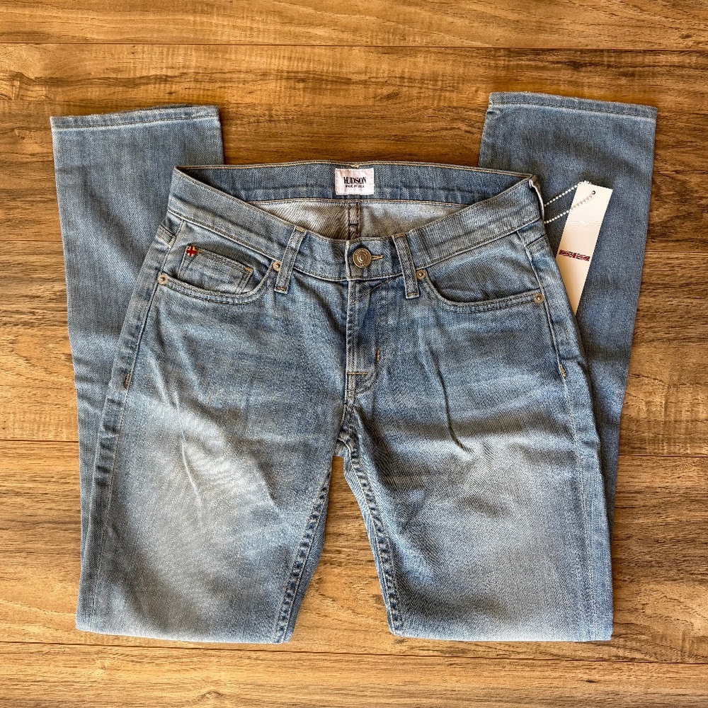 NWT - Hudson Muse Crop Skinny w/ 5in Cuff 25